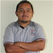 Publicista graduado con amplio conocimiento en suite de adobe